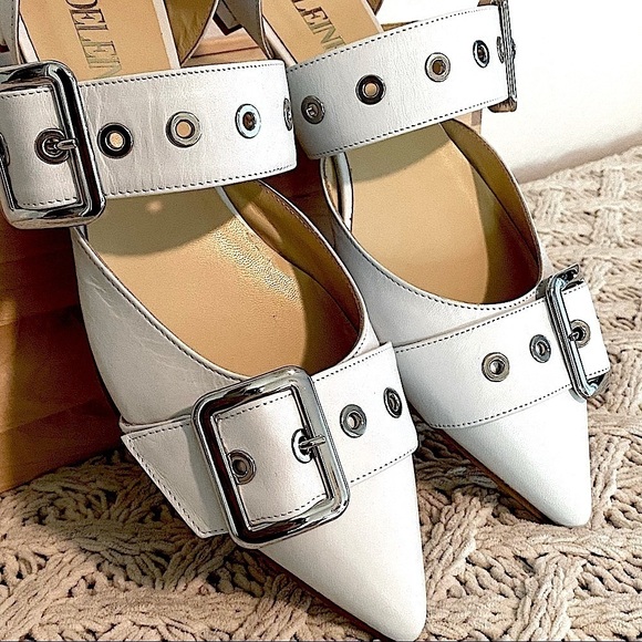 MADELEINE White Leather Pointy Toe Flats w/ Silver Hardware, Made in Italy - Picture 4 of 14